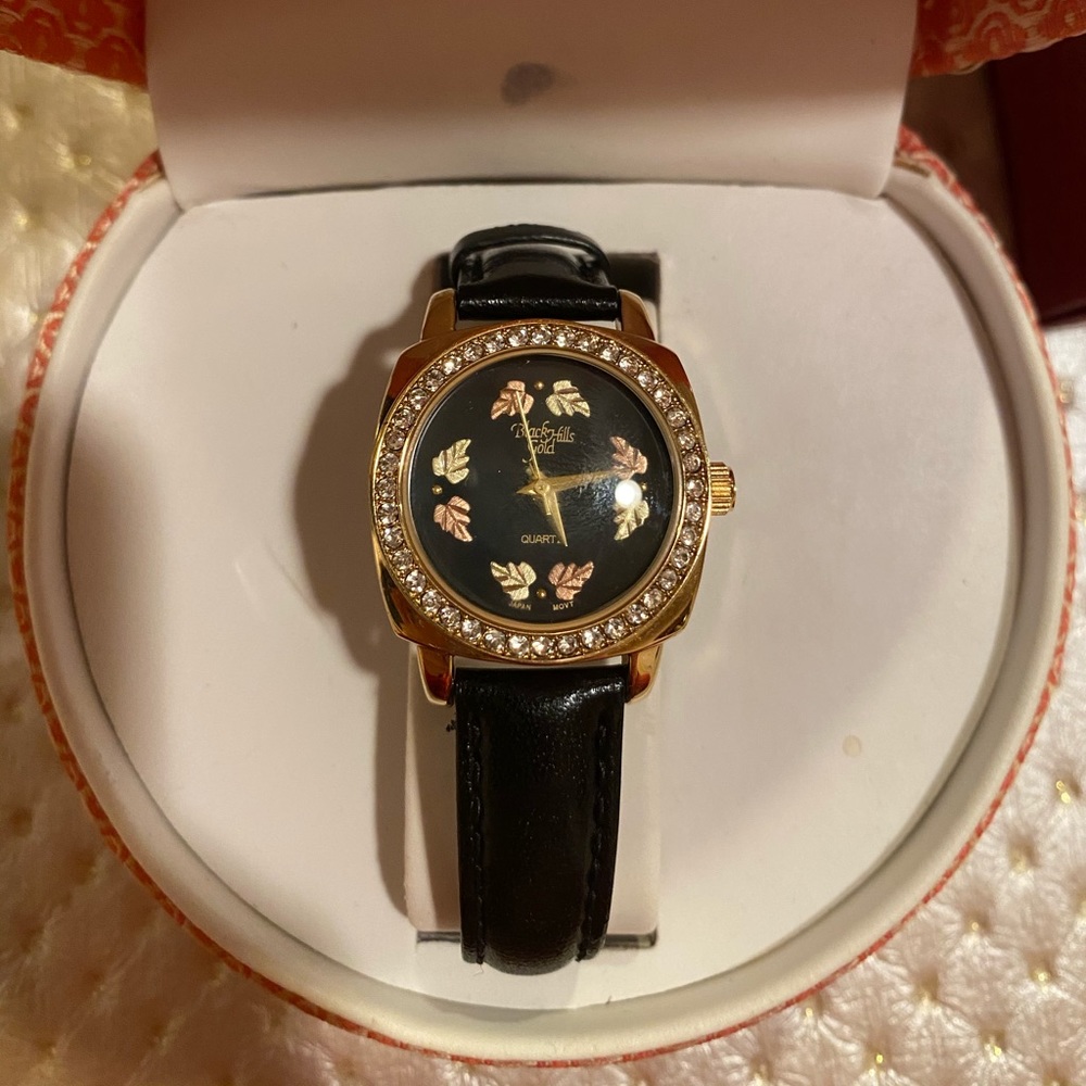 Blackhillsgold watch women’s